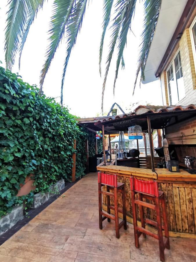Hostal La Nueva Mansión Navalcarnero Exterior foto