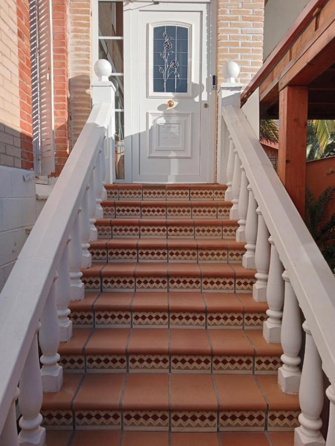 Hostal La Nueva Mansión Navalcarnero Exterior foto