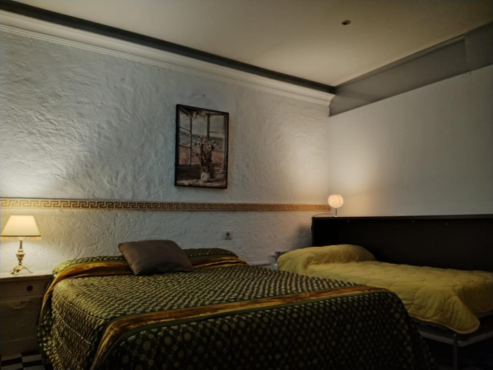 Hostal La Nueva Mansión Navalcarnero Exterior foto